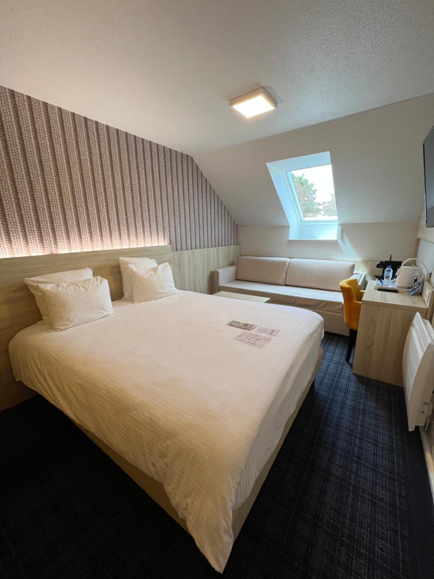 Brit Hotel Landivisiau Zewnętrze zdjęcie