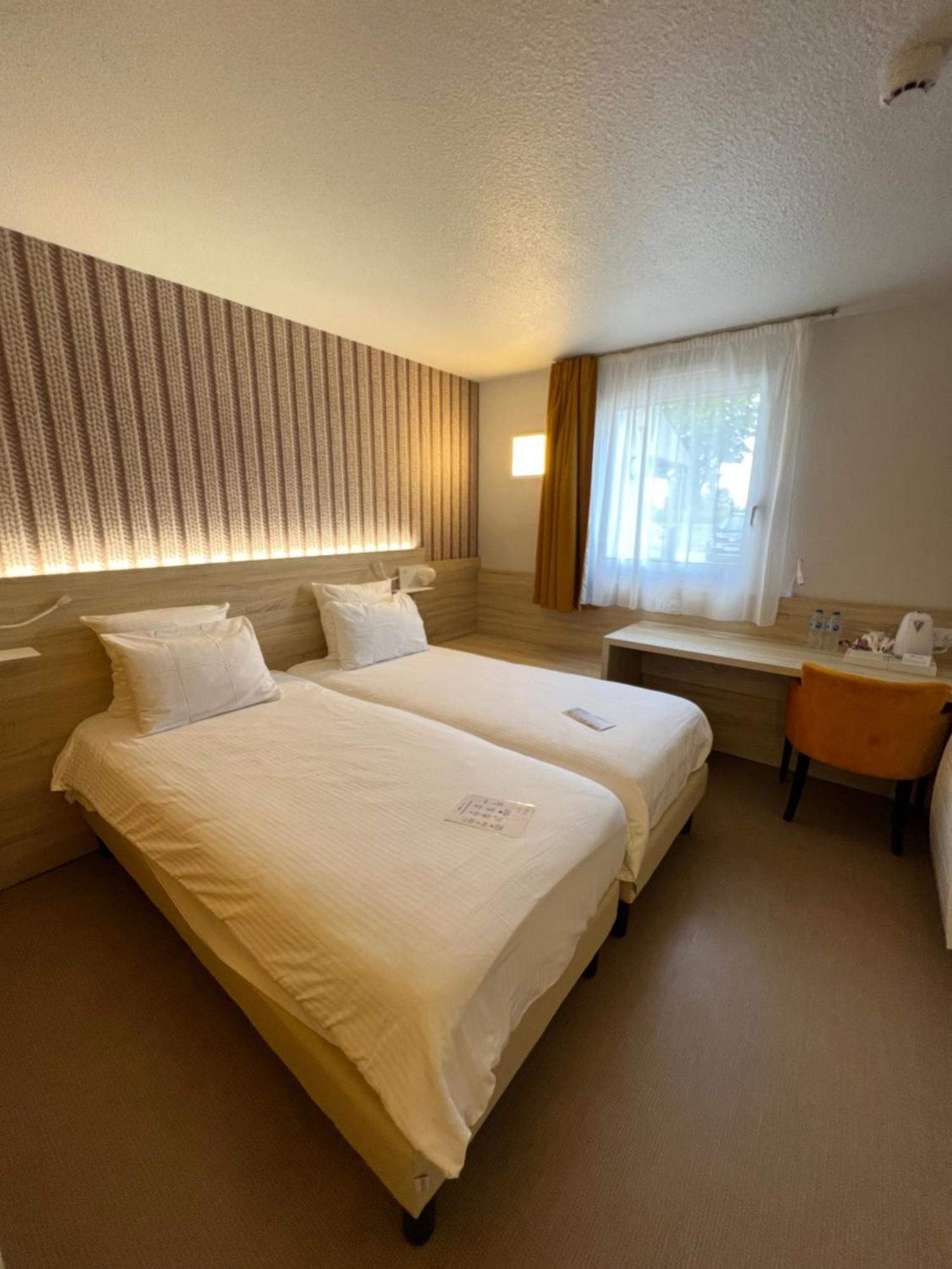 Brit Hotel Landivisiau Zewnętrze zdjęcie