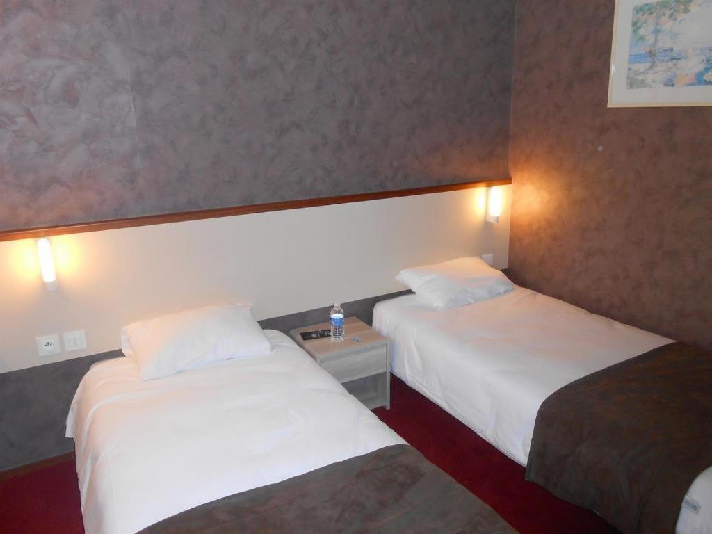 Brit Hotel Landivisiau Zewnętrze zdjęcie